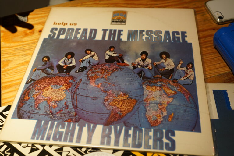 MIGHTY RYEDERS 『HELP US SPREAD THE MESSAGE』 LP